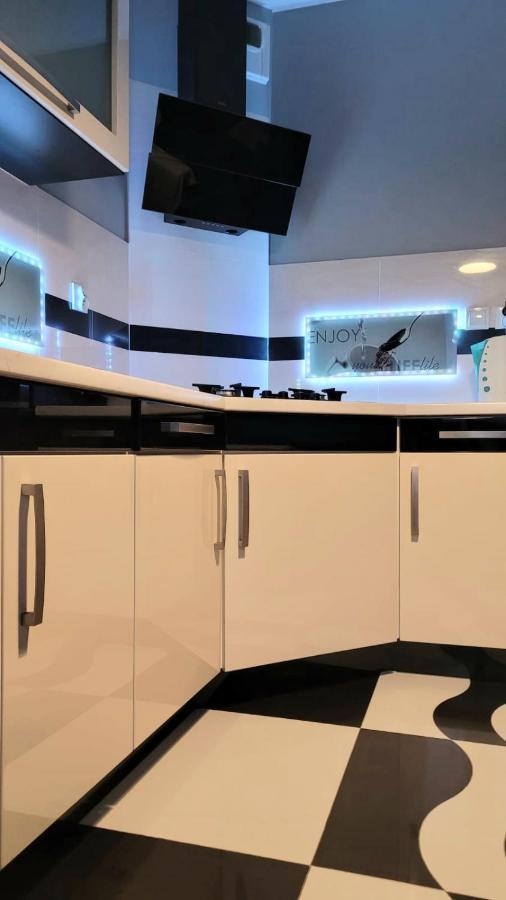 Apartment Luxury Oasis Srodmiescie Downtown 3 Os คราคูฟ ภายนอก รูปภาพ